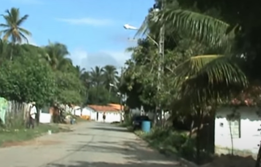 8° lugar: General Maynard -  Sergipe - Tamanho territorial: 19,793 km²- É uma cidade pequena, com ambiente rural e economia voltada para a agricultura e pecuária, caracterizando-se pela tranquilidade e pelo contato com a natureza.