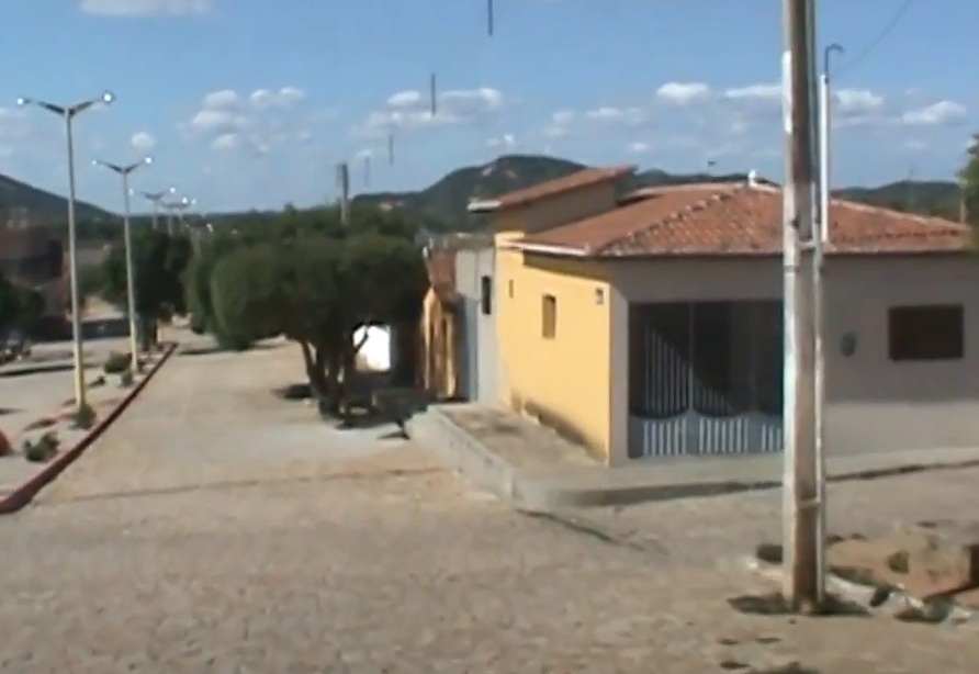 20° lugar: Lucrécia - Estado brasileiro: Rio Grande do Norte - Tamanho territorial: 30,931 km² - Conhecido por sua agricultura, especialmente a produção de milho e feijão. A economia local é predominantemente rural, com atividades agrícolas e pecuárias, além de uma comunidade que preserva tradições culturais e festividades típicas da região.