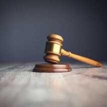 Trabalhadora que era chamada de "camarão" por gerentes será indenizada - Reprodução / Freepik