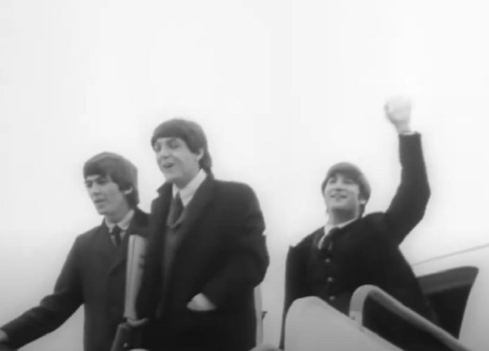 The Beatles foi uma banda de rock britânica, formada na cidade de Liverpool em 1960. Com os integrantes John Lennon, Paul McCartney, George Harrison e Ringo Starr, o grupo tornou-se altamente reconhecido como o melhor e mais bem sucedido da era do rock. 