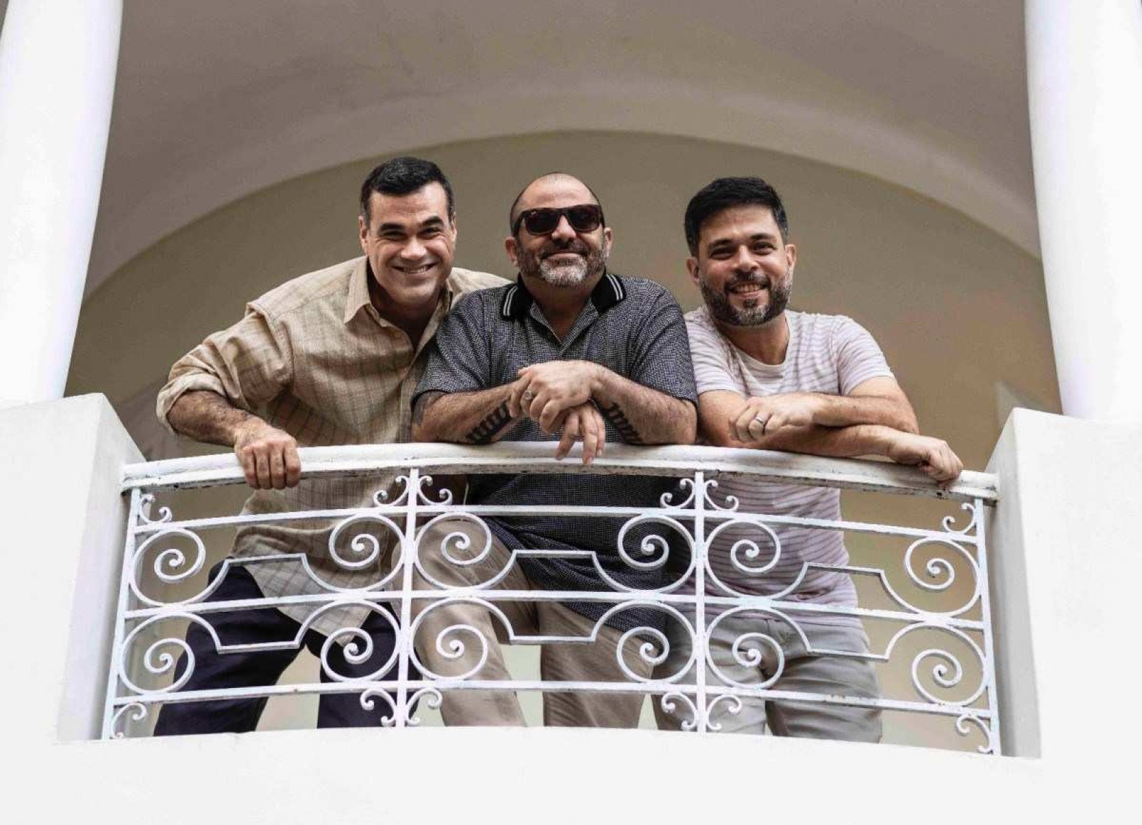 Com participação de Zeca Pagodinho, Casuarina lança o álbum 'Retrato'