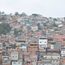 BH: moradores de vilas do Aglomerado da Serra estão sem água há quatro dias - Alexandre Guzanshe/EM/D.A Press