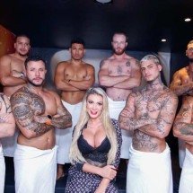 Após vídeo com 8 homens, influencer quer transar com mais de 900