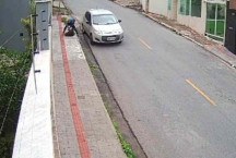 Moradores denunciam furtos de plantas ornamentais em rua do Bairro Grajaú