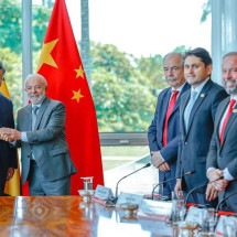 Com Xi Jinping, Lula anuncia 'sinergia' com nova rota da seda - Ricardo Stuckert/PR