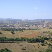 Fazendas mal-assombradas do interior de SP provocam medo em moradores locais - wikimedia commons angelo.abranches