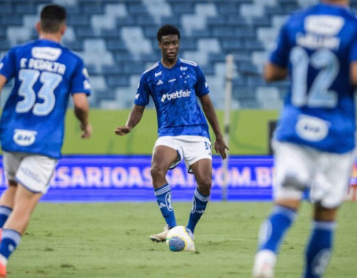 JONATHAN - Não conseguiu ser efetivo nos duelos defensivo e ainda precisa de mais ritmo de jogo. NOTA: 5,5. Foto: Gustavo Aleixo/Cruzeiro 