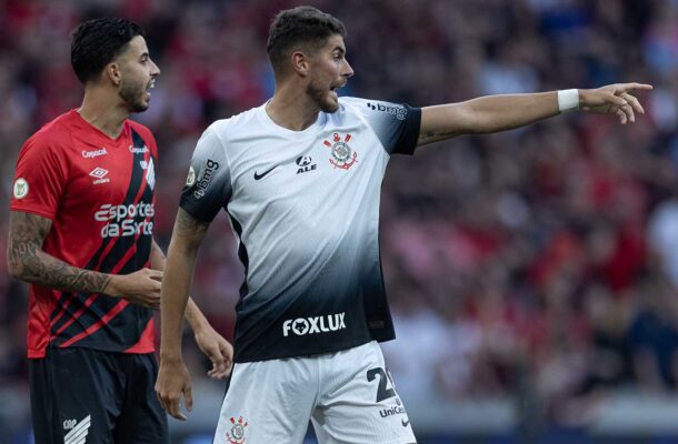 PEDRO RAUL - Entrou apenas aos 49 da etapa final. Nem tocou na bola. SEM NOTA. Foto: Rodrigo Coca/Agência Corinthians