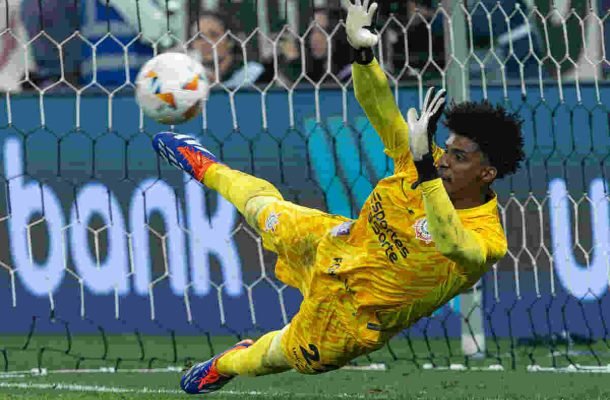 HUGO SOUZA - Esteve inseguro em vários momentos, que quase resultaram em gols do Cruzeiro  - NOTA  5,5 -  Foto: Rodrigo Coca/Agência Corinthians 