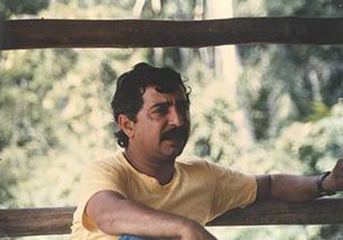 Chico Mendes (1944-1988) - Sindicalista e ativista nascido no Acre, lutou em defesa dos seringueiros da Bacia Amazônica e pela preservação da floresta. Recebeu o Global 500 (da ONU) e a Medalha de Meio Ambiente da Better, prêmios destinados a grandes nomes ligados à valorização na Natureza.