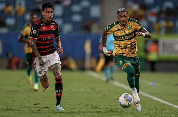 CUIABÁ - Retrancado no primeiro tempo, buscando contra-ataque na etapa final e fazendo um gol com Derik Lacerda.  Acabou perdendo no fim, mas não fez um mau jogo. O goleiro Walter dfoi o destaque. NOTA 6,0. Foto:  AssCom Dourado