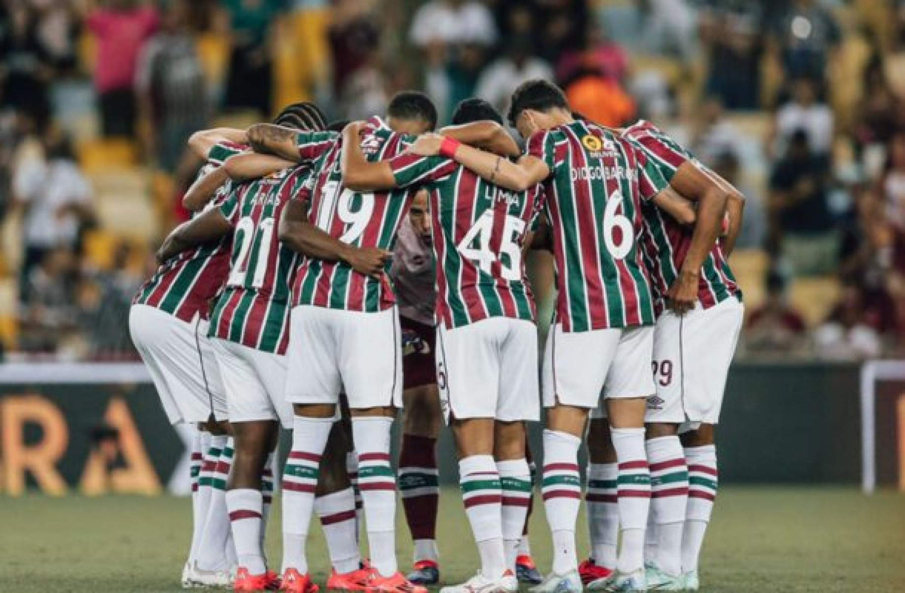 Adversários 'ajudam' e Fluminense se garante fora do Z4 na rodada