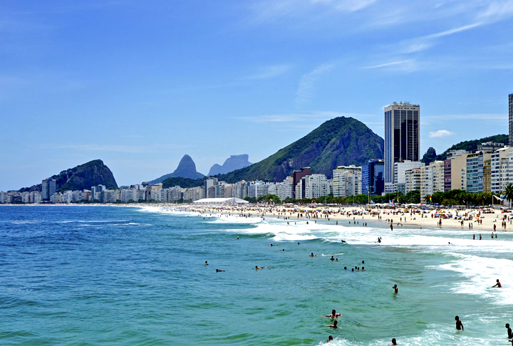 O Rio também tem outras praias bonitas e com condições de banho como Leme, Arpoador, Reserva, Recreio, São Conrado Macumba, Prainha e Joatinga. Isso sem contar Flamengo e Botafogo, que não são recomendadas para o banho, mas têm paisagem incrível...