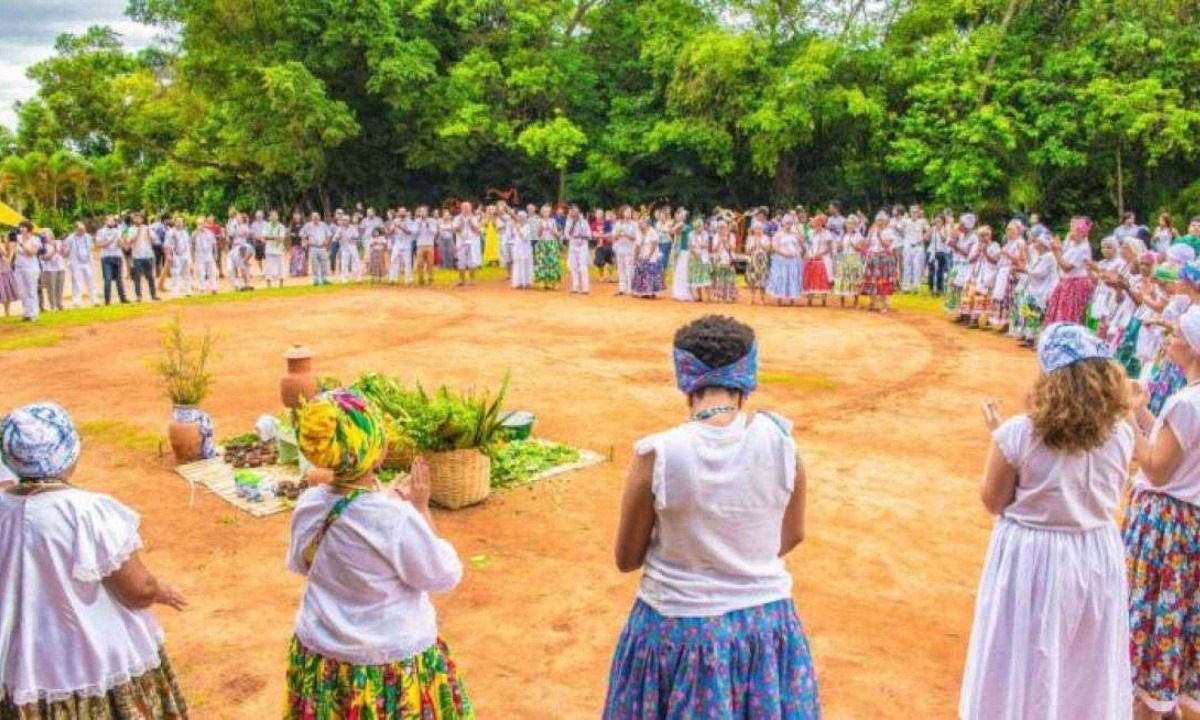 Roda de Caboclo e Povos Indígenas é realizada desde 2018 no Parque Lagoa do Ano. Este ano, devido ao fechamento do espaço, será feita no Parque das Mangabeiras