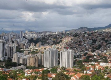 Centro de Belo Horizonte pode se beneficiar da revitalização de prédios antigos e do adensamento populacional
 -  (crédito: Cristina Horta/Arquivo EM - 25/11/2024)