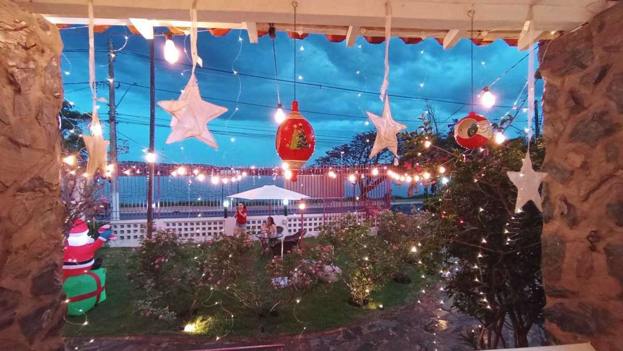 Casa da Orla está toda iluminada para a magia do Natal