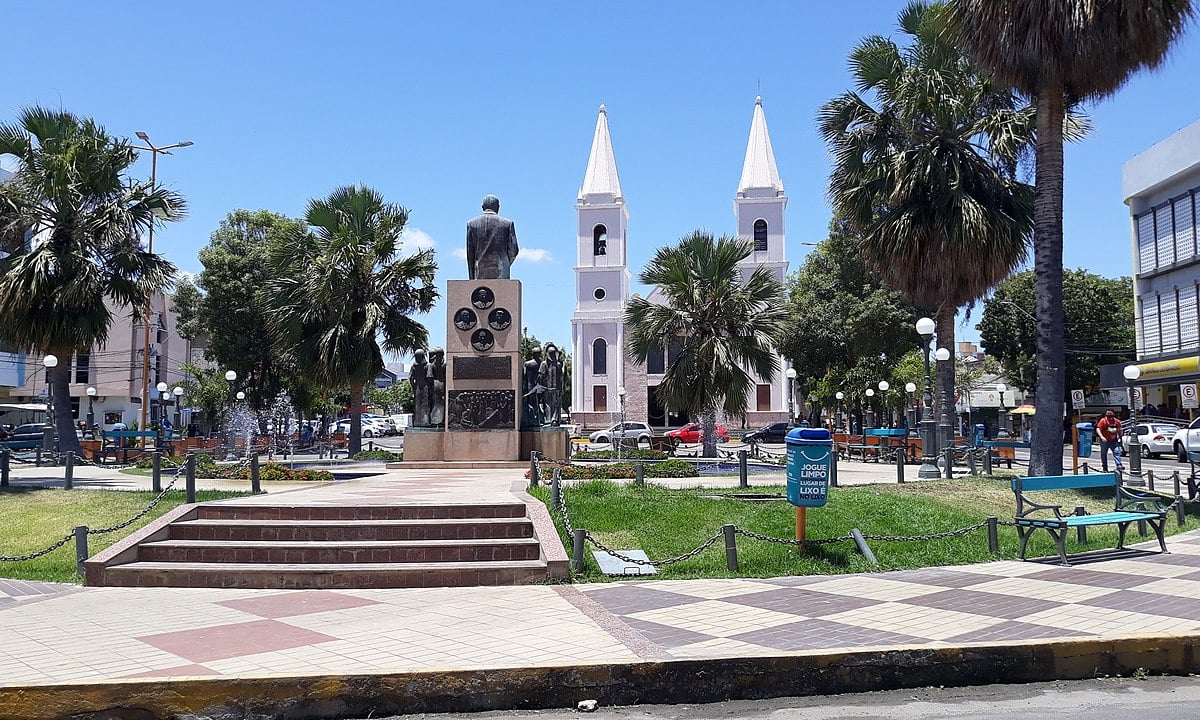 Rio Grande do Norte: Eita Píula (interjeição de surpresa); Galado (engraçado); Balaio de gato (bagunça); Bagana (ponta de cigarro); Bexiga taboca (alguém com muita raiva); Gangueiro (de gangue ou com calças largas).