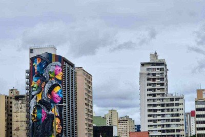 A previsão é de chuva neste domingo em BH -  (crédito: Jair Amaral/EM/D.A Press)