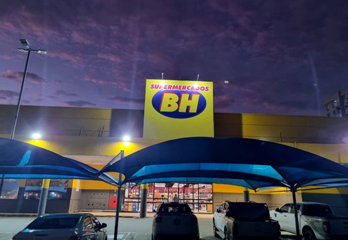 5º lugar: Fundado em 1959 em Belo Horizonte, o Supermercados BH é uma das principais redes de supermercados em Minas Gerais. Em 2023, alcançou um faturamento de R$ 6 bilhões. A empresa é reconhecida pela sua forte presença local e pelo compromisso com a qualidade e a diversidade de produtos.