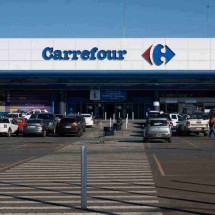 Carrefour enfrenta reação de frigoríficos brasileiros - PABLO PORCIÚNCULA/AFP