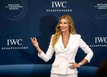 Gisele Bundchen em evento profissional, em abril passado, em Genebra. Modelo está grávida do primeiro filho com o namorado Joaquim Valente -  (crédito: Fabrice COFFRINI - 9/42024/ AFP)