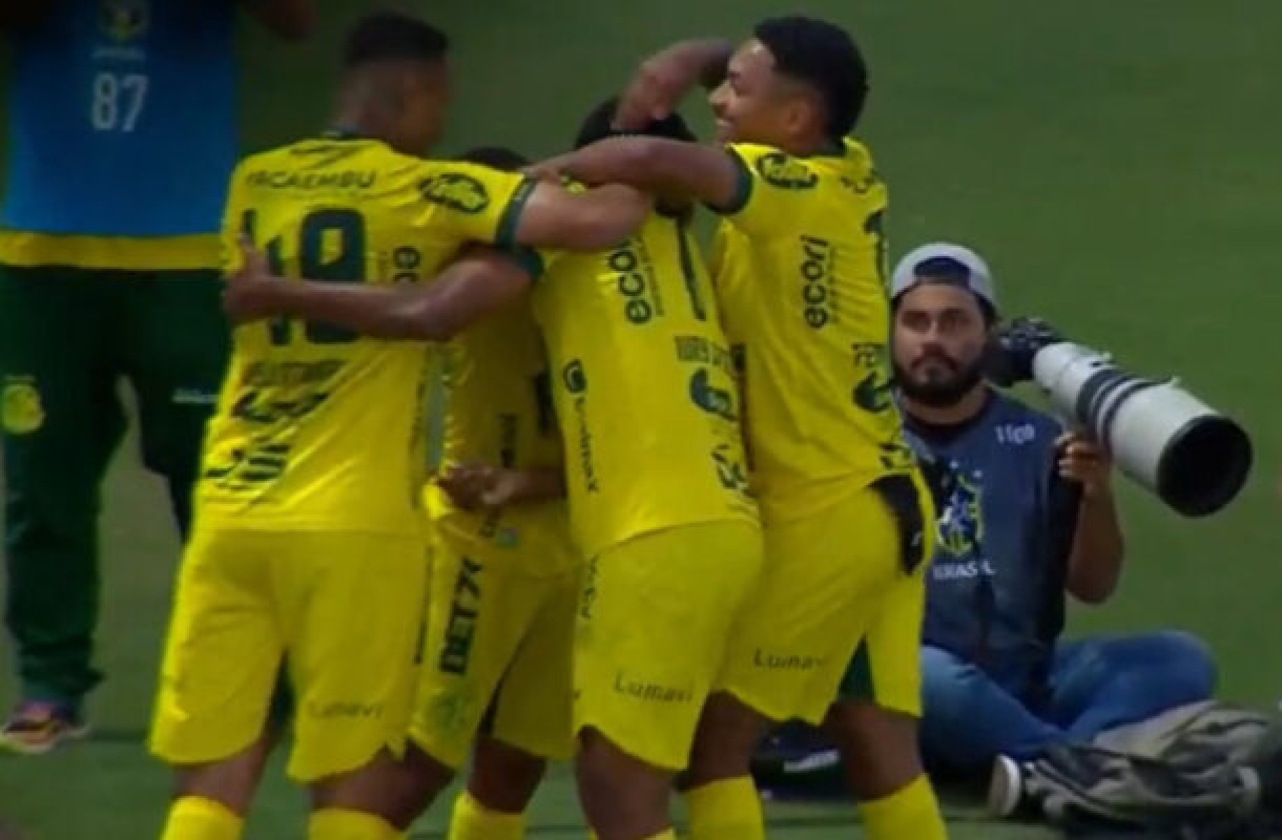 Mirassol vence e sobe como o vice-campeão da Série B