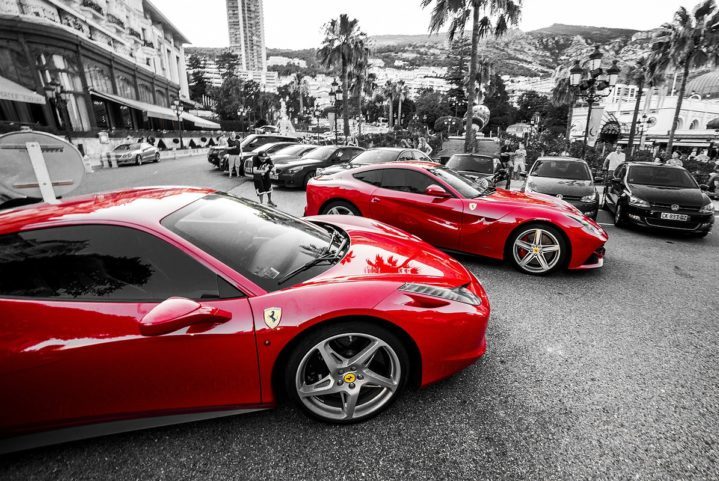 10º) Ferrari: US$ 7,42 bilhões - Ferrari é uma fabricante italiana de carros esportivos de luxo com sede em Maranello.