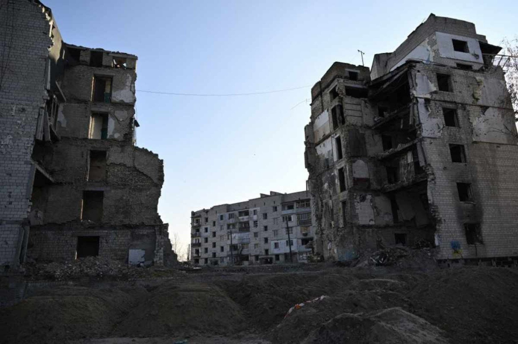 Edifícios residenciais destruídos em Borodyanka, em meio à invasão russa da Ucrânia       