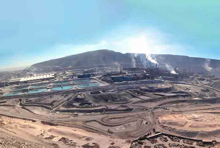 Chuquicamata (Chile): Localizada na região de Antofagasta, no norte do Chile, a Mina de Chuquicamata se destaca como uma das maiores minas de cobre a céu aberto do mundo.