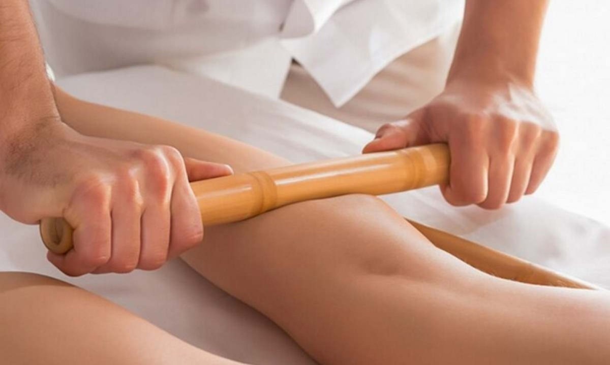 A combinação da textura natural dos bambus com a habilidade do terapeuta permite uma massagem que proporciona não apenas o alívio físico, mas também uma sensação duradoura de bem-estar -  (crédito: Freepik)