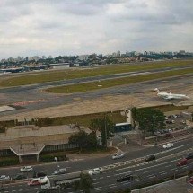 Aeroporto de Congonhas tem 115 voos cancelados por causa de chuvas - Reprodução/youtube @GolfOscarRomeo