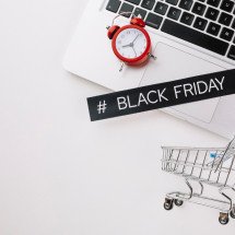 E-commerce projeta faturamento de R$ 9,3 bi na Black Friday - DINO