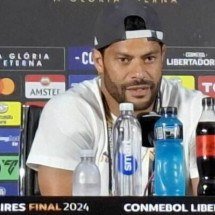 Hulk fala sobre a final da Copa Libertadores  -  (crédito: Foto: Léo Pereira / Jogada10)