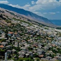 "País das Águias", Albânia completa 112 anos de independência; surpreenda-se com sua história - Youtube/Drone Snap
