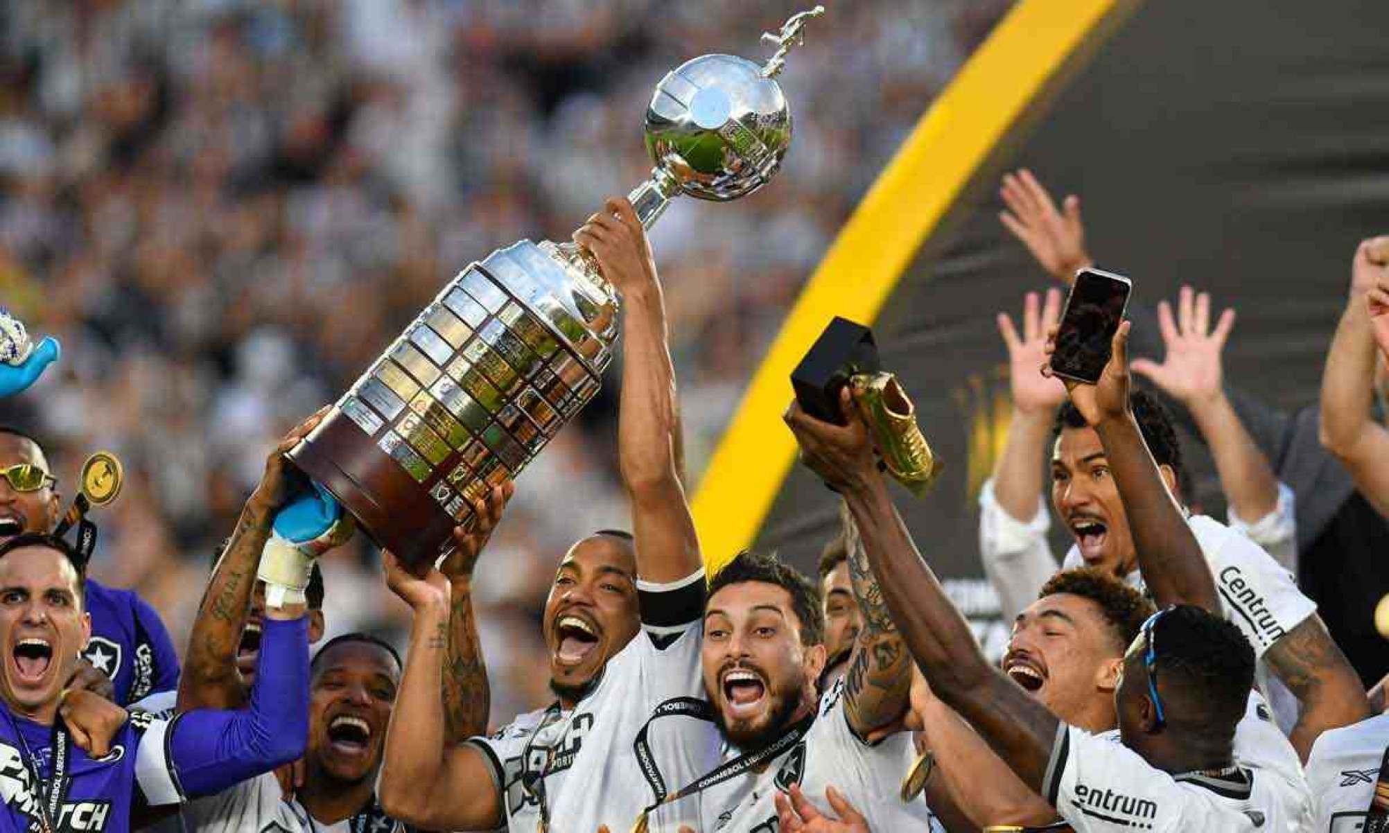 Botafogo conquista a América pela primeira vez