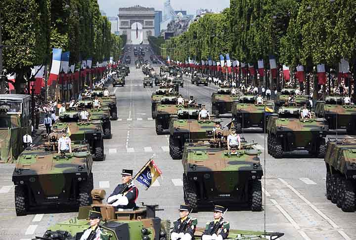 A França tem um exército moderno e tecnologicamente avançado, com capacidades nucleares. Suas forças armadas são projetadas para projetar poder global e participar de operações de paz, além de serem um pilar importante da segurança europeia e da OTAN. É 11º, com 0.1878.