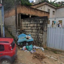 Criança de 2 anos sobrevive a fuzilamento dos pais na Grande BH - Reprodução/Google StreetView