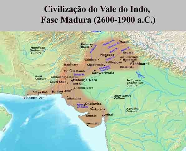 Moenjodaro, que tem como tradução 'Monte dos Mortos', surgiu por volta de 2500 a.C, no Vale do Indo, onde hoje é o Paquistão.