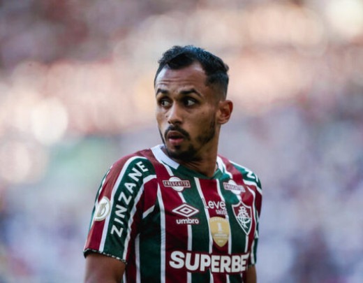 LIMA   - Jogo burocrático, distribuindo as bolas com pouca ousadia. Deveria tentar lances mais ousados. NOTA 5,5. Foto: Luças Merçon/Fluminense