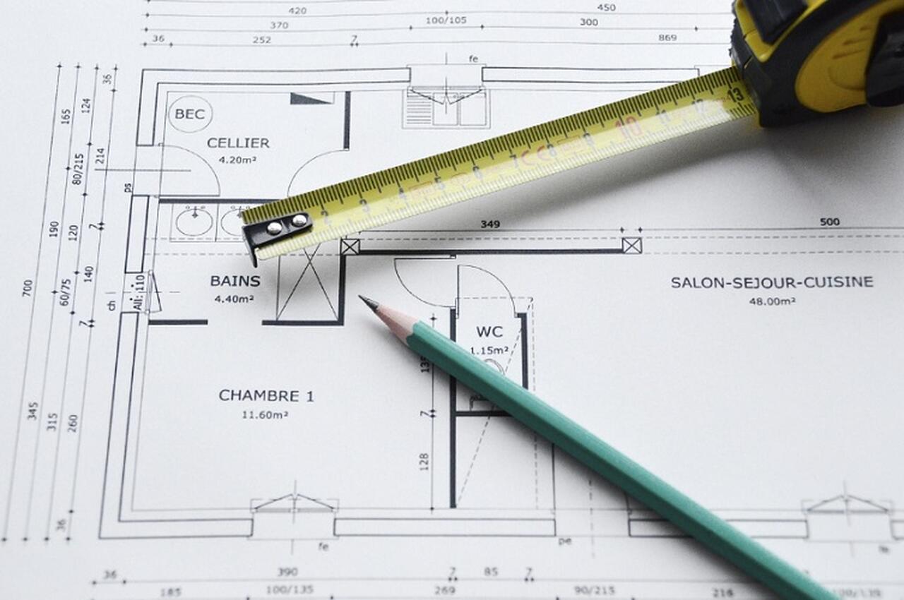 Para os arquitetos, era uma chance de realizar visões que há muito sonhavam, criando um edifício que não apenas atendesse às novas normas de segurança, mas também se integrasse ao futuro sustentável que se buscava.