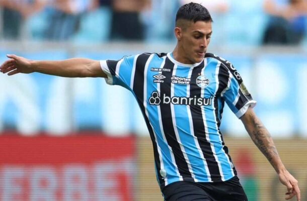 PAVÓN - Entrou no fim e, por isso, fica SEM NOTA. Foto: LUCAS UEBEL/GREMIO FBPA