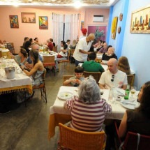 A gente não quer só comida - Juarez Rodrigues/EM/D.A Press - 15/04/2022