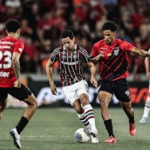  Curitiba, Brasil - 01/12/2024 - Est..dio Ligga Arena -   .Fluminense enfrenta o Athletico-PR esta noite em Curitiba pela 36.. rodada do Campeonato Brasileiro 2024....FOTO: LUCAS MER..ON / FLUMINENSE F.C....IMPORTANTE: Imagem destinada a uso institucional e divulga....o, seu.uso comercial est.. vetado incondicionalmente por seu autor e o.Fluminense Football Club... obrigat..rio mencionar o nome do autor ou.usar a imagem....IMPORTANT: Image intended for institutional use and distribution..Commercial use is prohibited unconditionally by its author and.Fluminense Football Club. It is mandatory to mention the name of the.author or use the image....IMPORTANTE: Im..gen para uso solamente institucional y distribuici..n. El.uso comercial es prohibido por su autor y por el Fluminense FootballClub. ...s mandat..rio mencionar el nombre del autor ao usar el im..gen.
     -  (crédito: Foto: LUCAS MERÇON / FLUMINENSE F.C.)