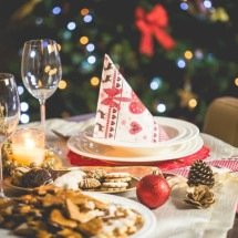 Presente em dobro: Famosos que cantam parabéns no Natal - Pexels - wikimedia commons 