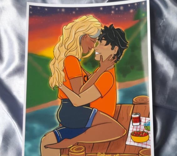 Percy Jackson e Annabeth  - Na saga de Percy Jackson, há vários momentos em que os dois demonstram seu carinho, até que, finalmente, se declaram namorados em 