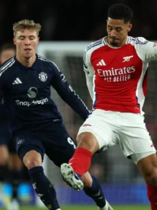 Arsenal bate Manchester United em casa e engata terceira vitória seguida na Premier League - (crédito: No Ataque Internacional)