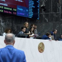 Assembleia aprova reajuste do Ipsemg após sete meses - Daniel Protzner/ALMG