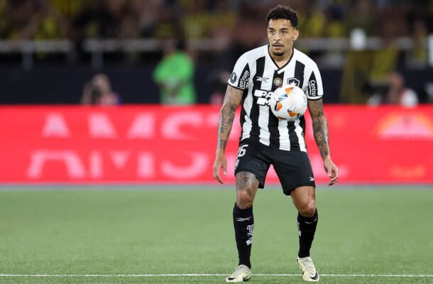 GREGORE - Teve trabalho, visto que o adversário se impôs depois do gol alvinegro, mas deu conta do recado. NOTA: 6,0. Foto: Vitor Silva/Botafogo