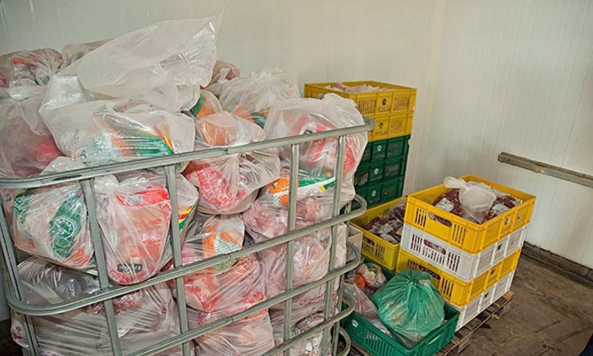MPMG oferece denúncia contra duas empresas e 22 pessoas envolvidas em esquema de comercialização de carne imprópria para o consumo -  (crédito: MPMG/Divulgação)