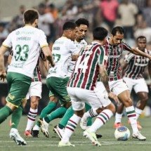 Atuações do Fluminense contra o Cuiabá: O dedo de Mano Menezes - Foto Lucas Merçon / Fluminense